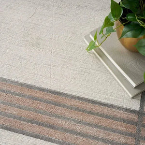 Desire DSR01 Ivory/Silver Rug