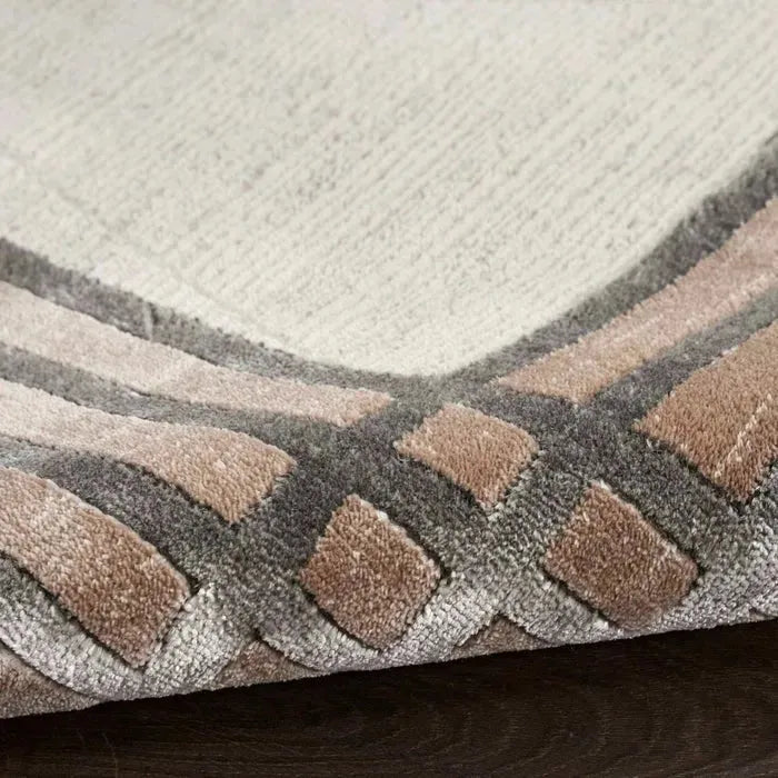 Desire DSR01 Ivory/Silver Rug