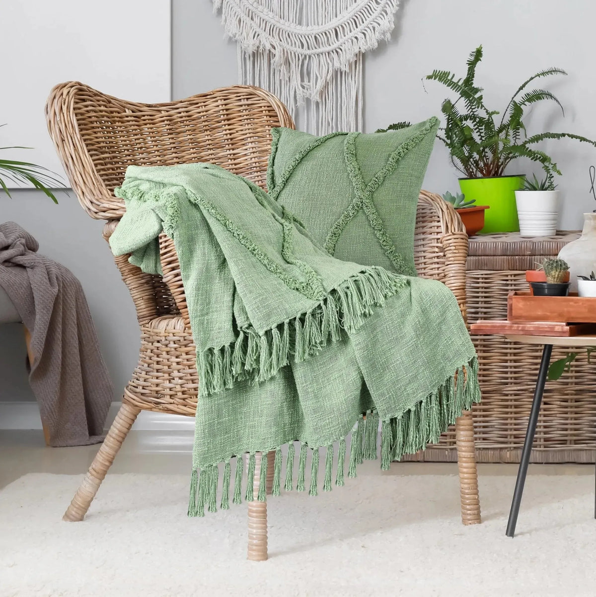 Diamond Lr80194 Light Green Throw Blanket