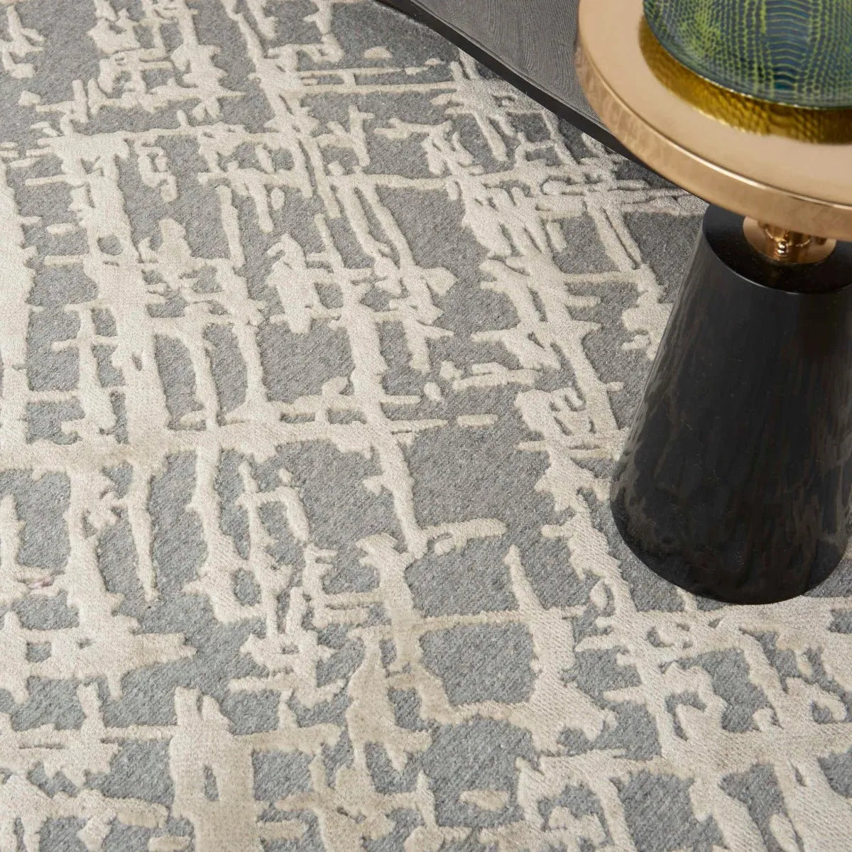 Divine Div10 Sand Storm Rug