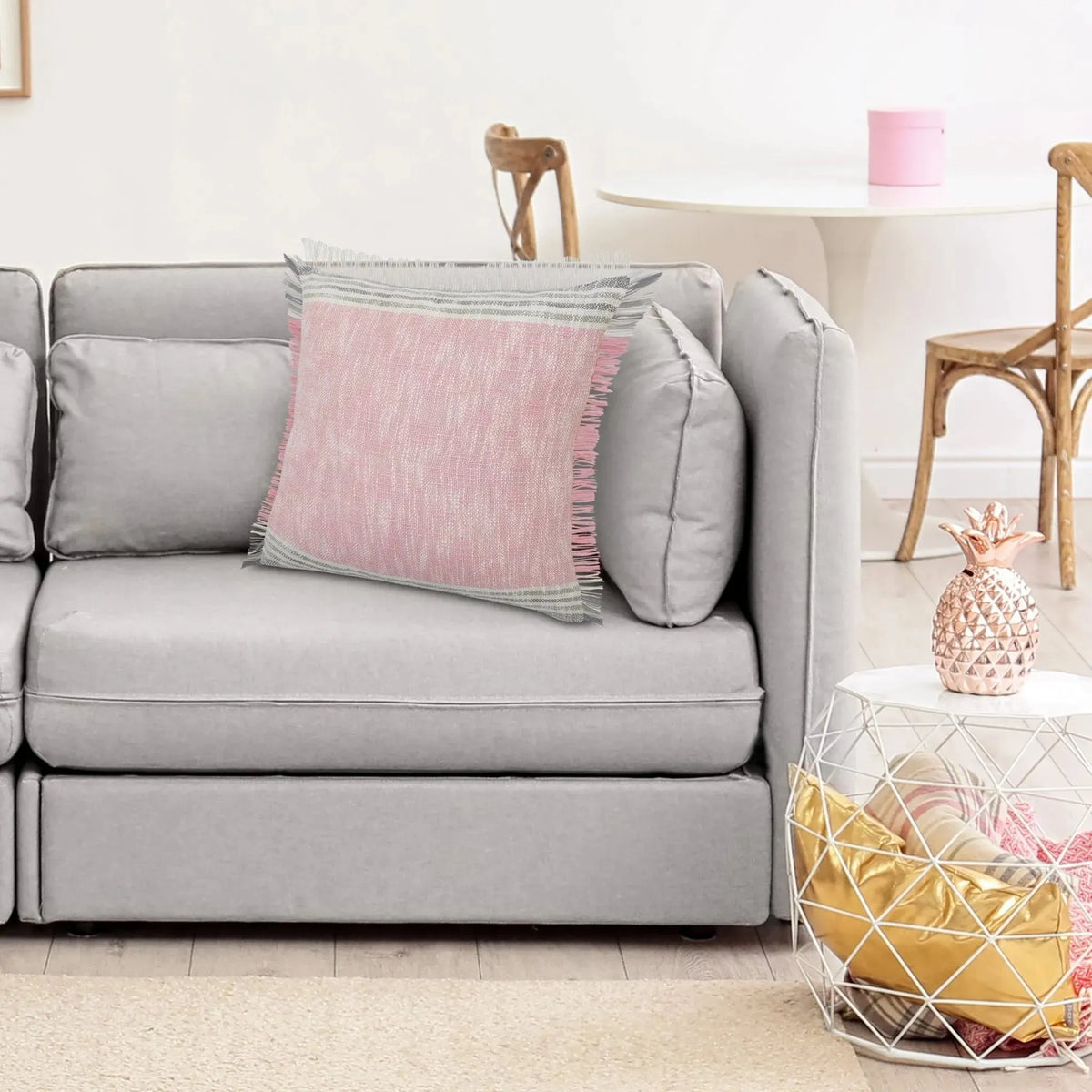 Drew Lr07620 Pink/Gray Pillow