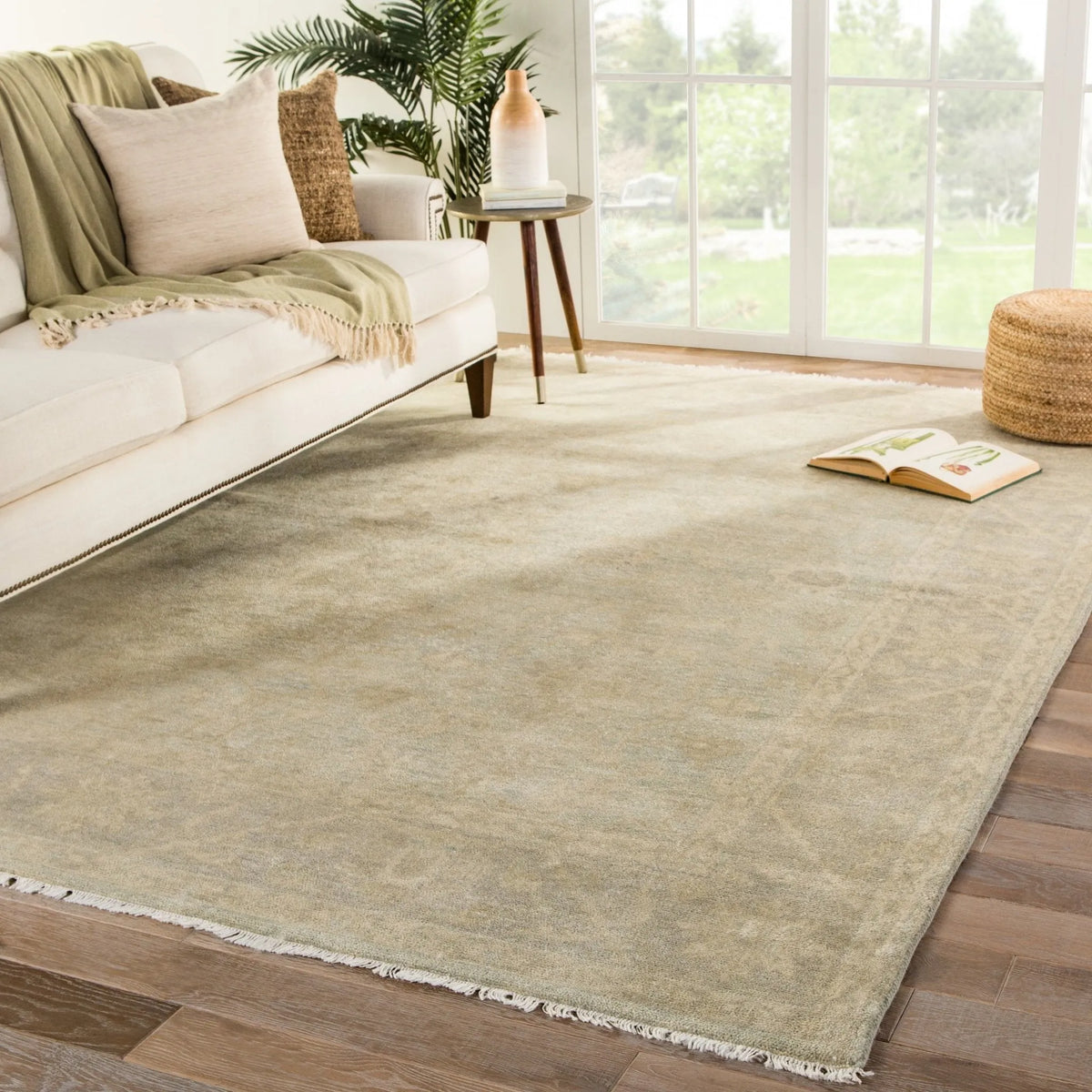 Eloquent ELQ01 Verity Gray/Cream Rug