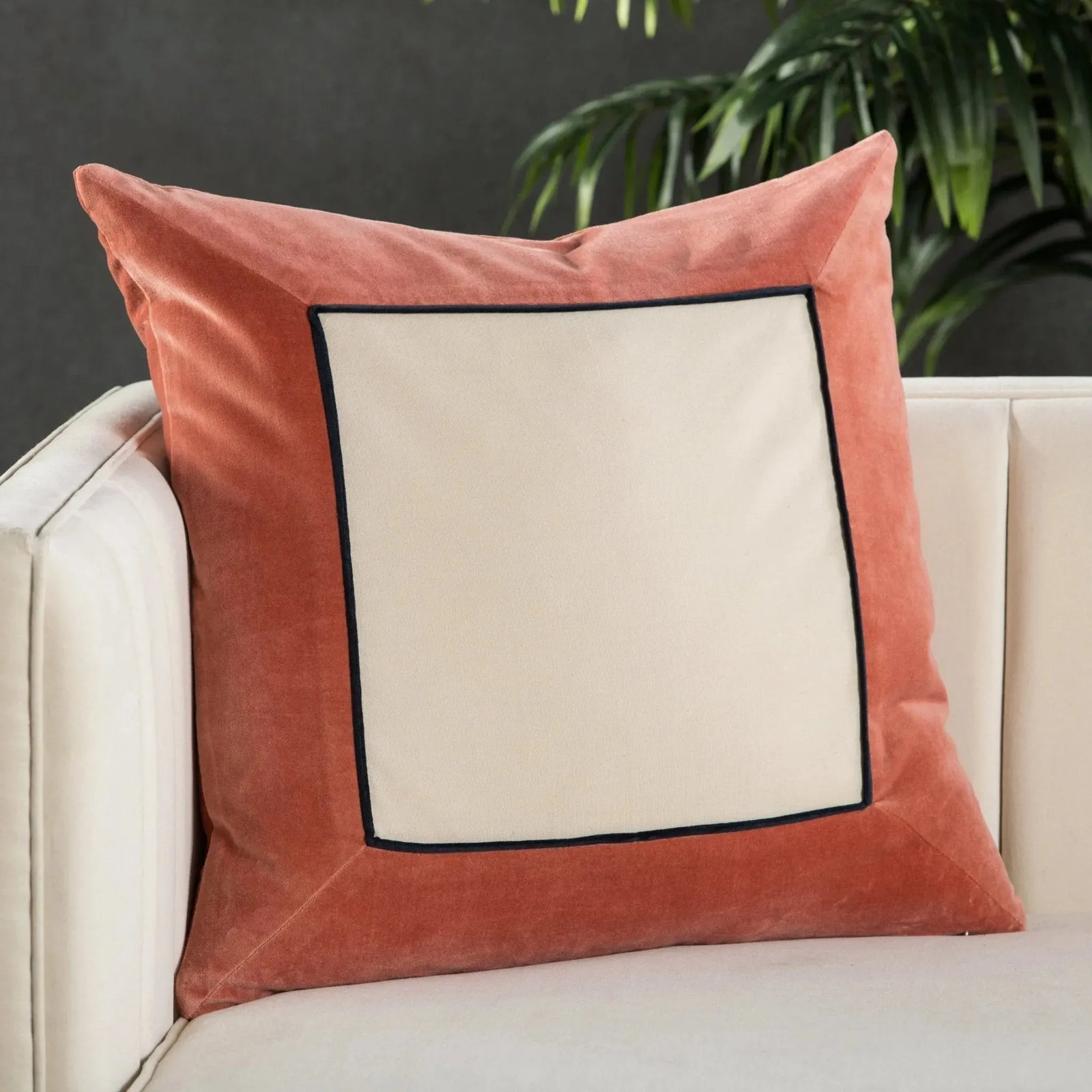 Emerson Ems10 Hendrix Pink Cream Pillow
