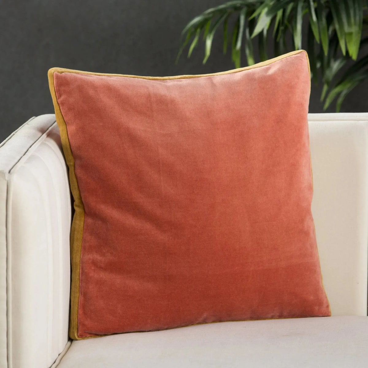 Emerson Ems14 Bryn Pink Gold Pillow