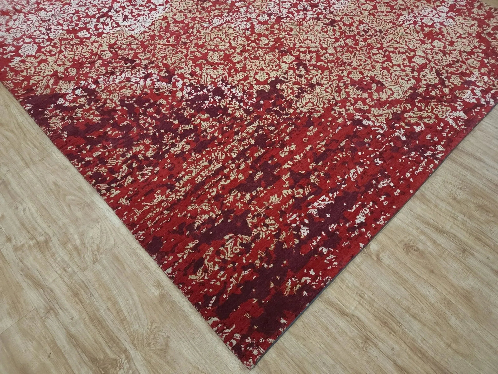 Faire 1450 Red/Cream Rug