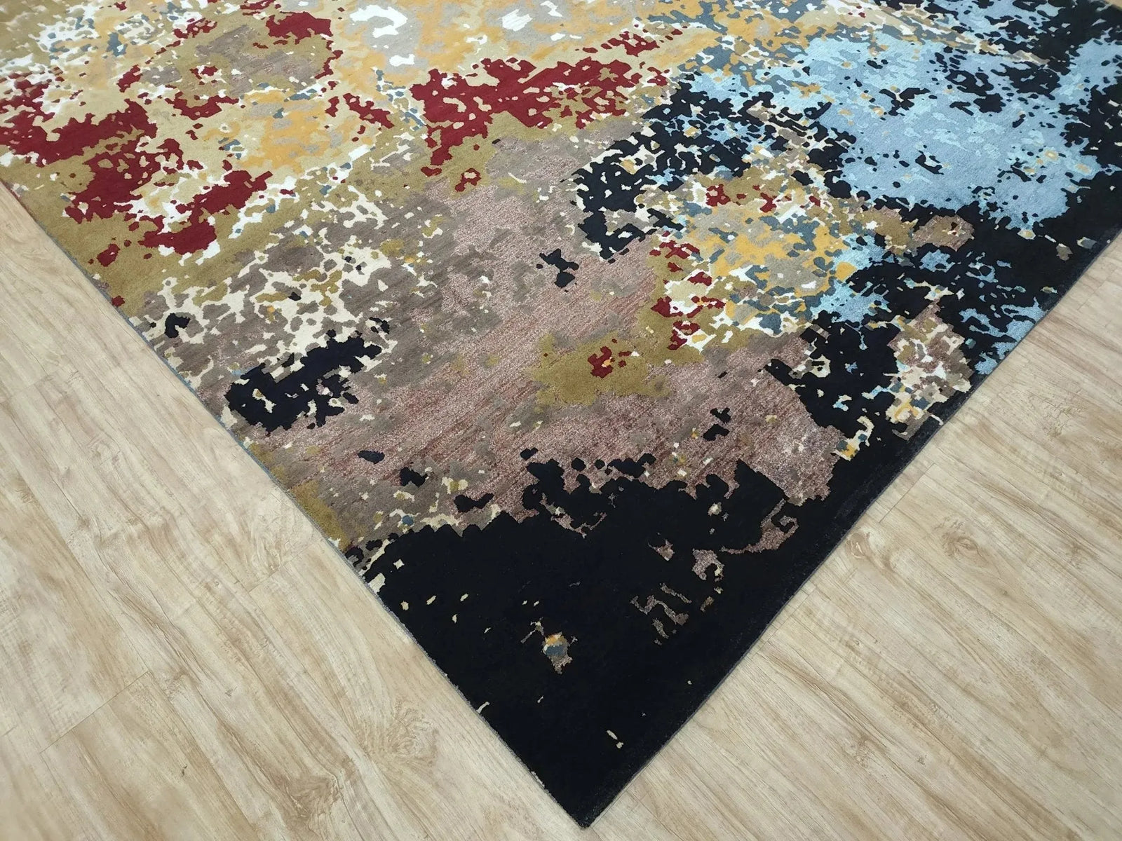 Faire 1622 Multi Rug