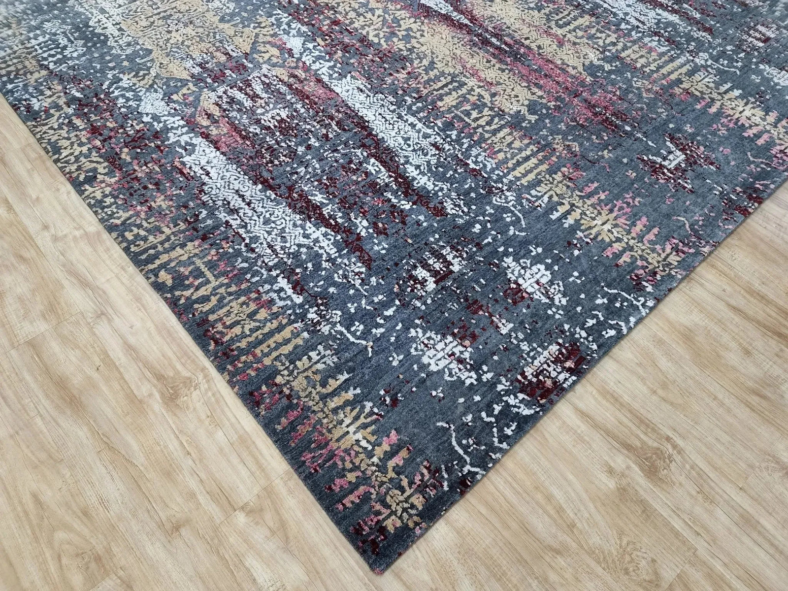 Faire 6047 Grey/Purple Rug