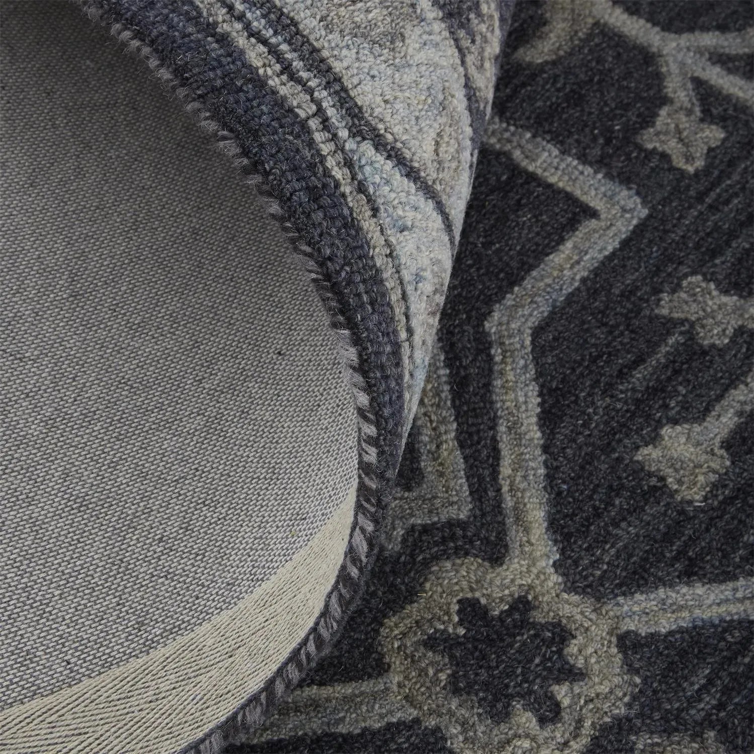 Fallon 8839F Gray Rug