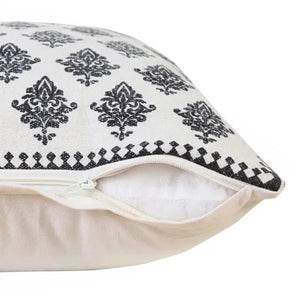 Fantasy 07799BBT Black Beauty Pillow