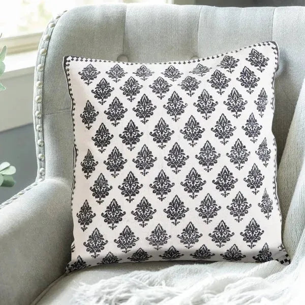 Fantasy 07799BBT Black Beauty Pillow