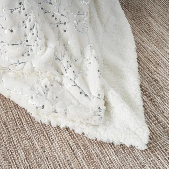 Faux Fur SN107 Ivory/Silver Throw Blanket