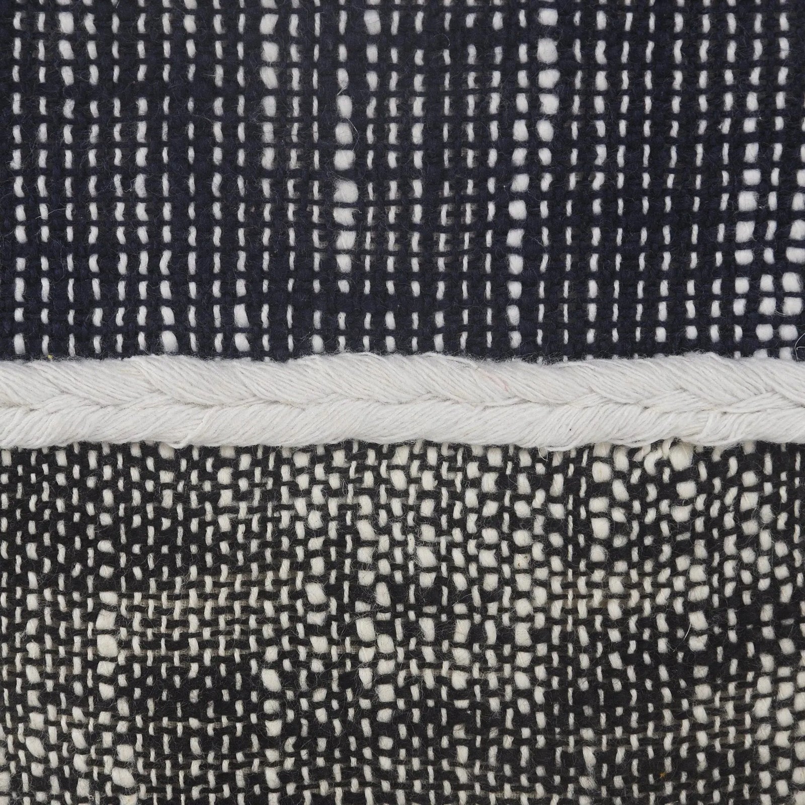 Flat Weave Lr34020 Blue/Navy Pouf