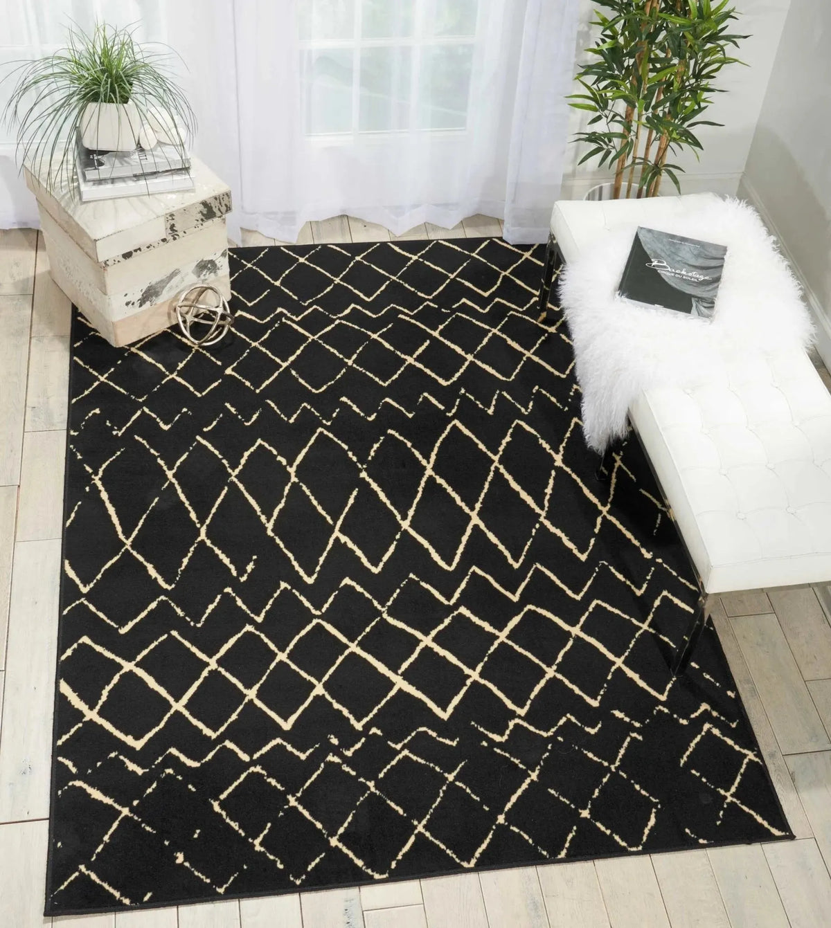 Grafix Grf04 Black Rug
