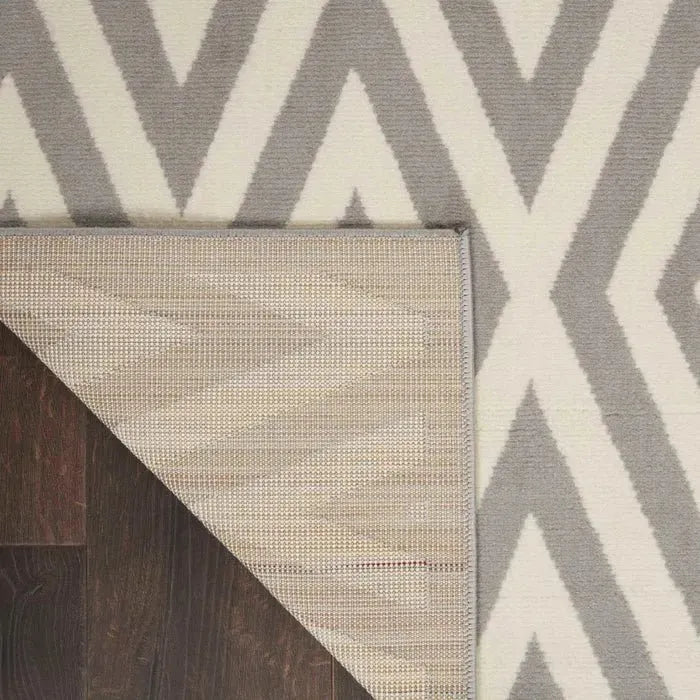 Grafix GRF18 White/Grey Rug