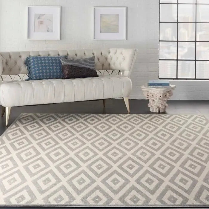 Grafix GRF18 White/Grey Rug