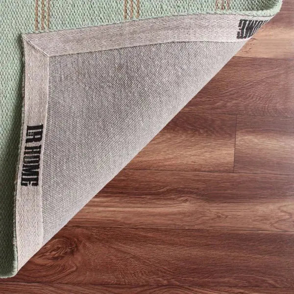 Hampton 03394QGR Quite Green Rug