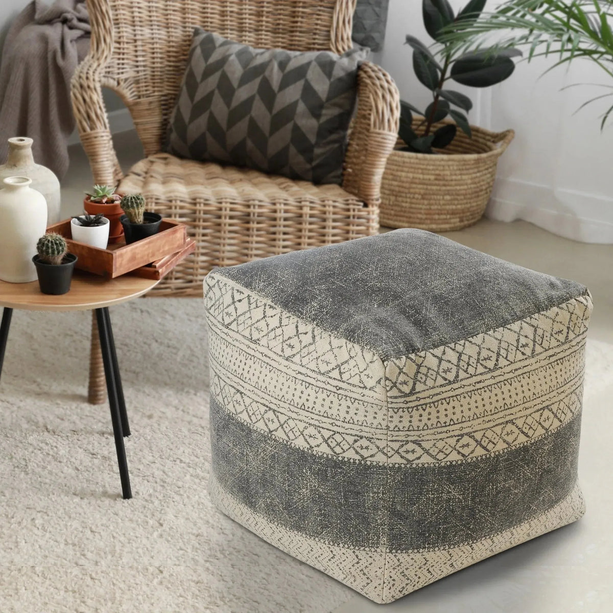 Handmade Lr99771 Beige/Gray Pouf