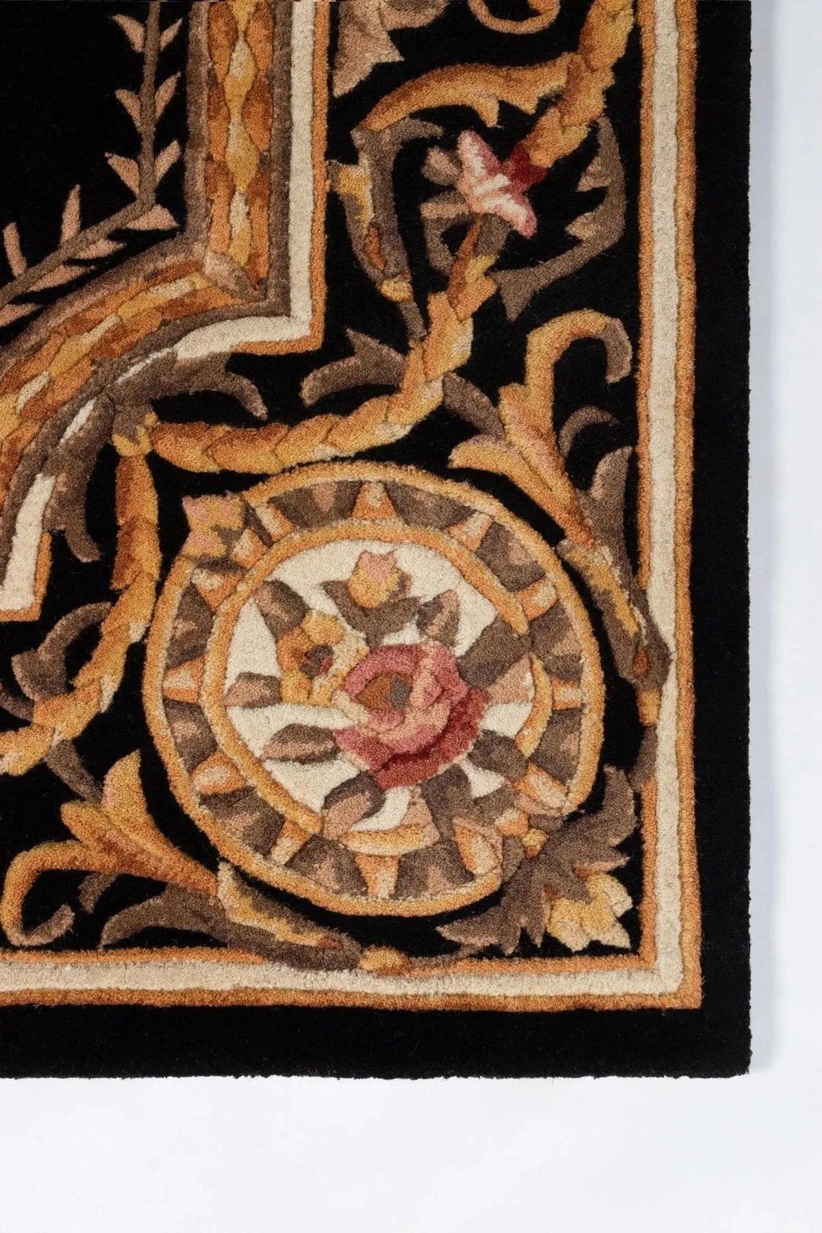 Harmony 2 HAI12 Black Rug