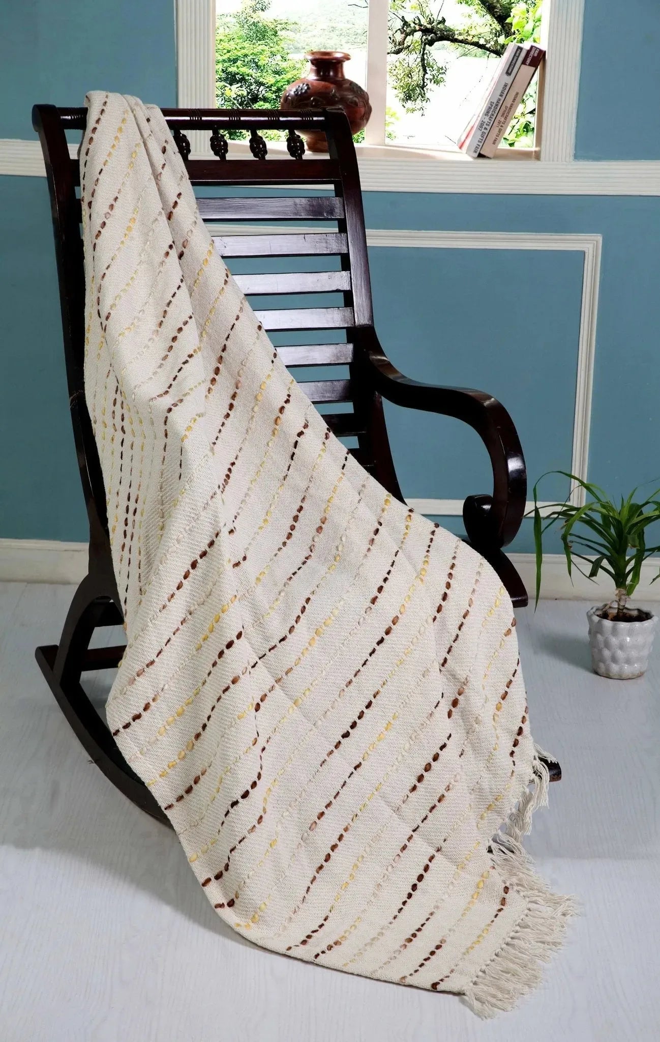 Hint of Sun LR80140 Throw Blanket