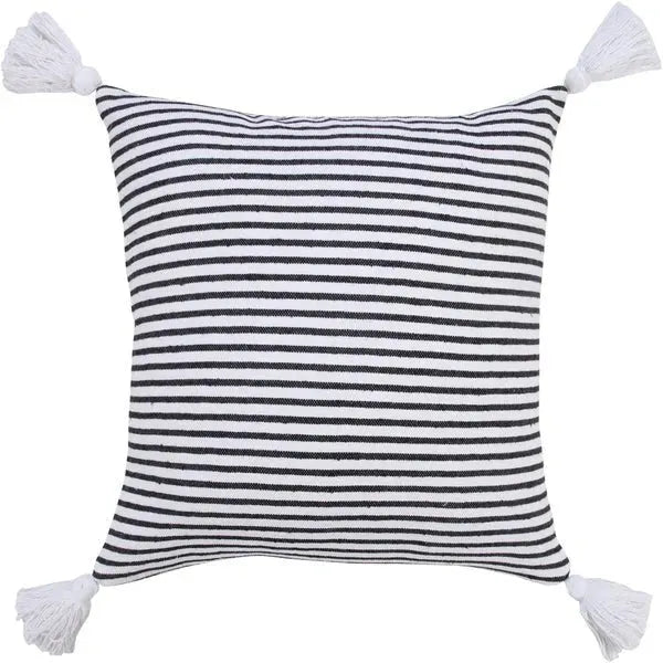 Insignia 07774BKT Black/White Pillow