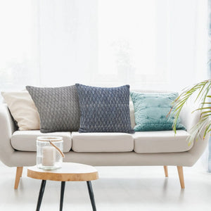 Insignia Lr07649 Blue Pillow