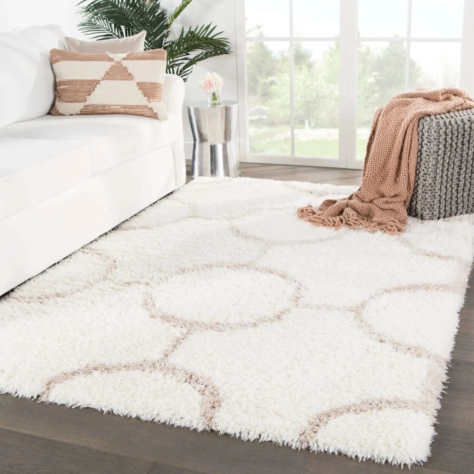 Intermix INT01 Vita Marshmallow/Moonlight Rug