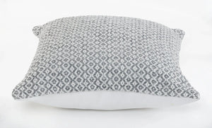 Intertwining Diamond LR07399 Throw Pillow