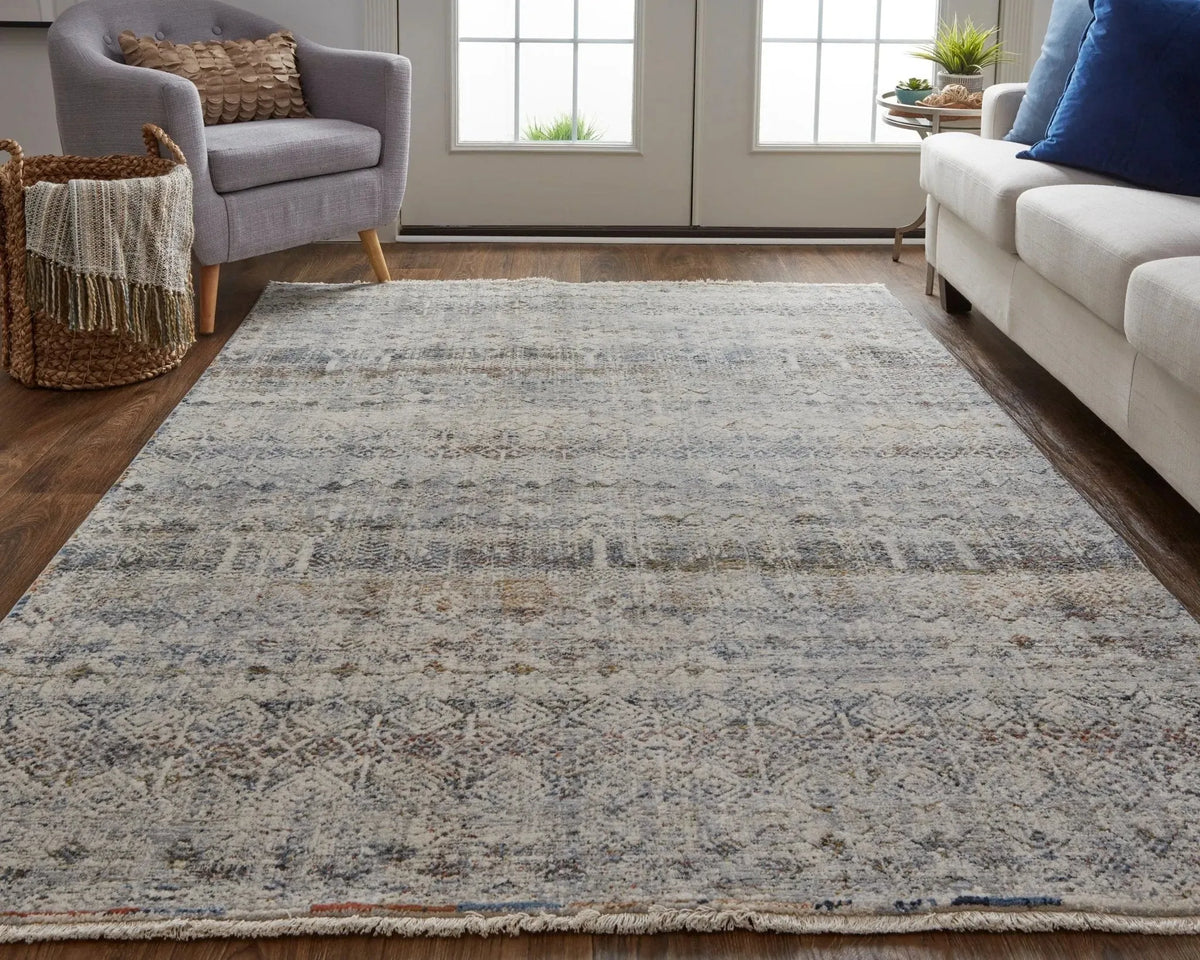 Kaia KAI39GLF Tan/Ivory Rug