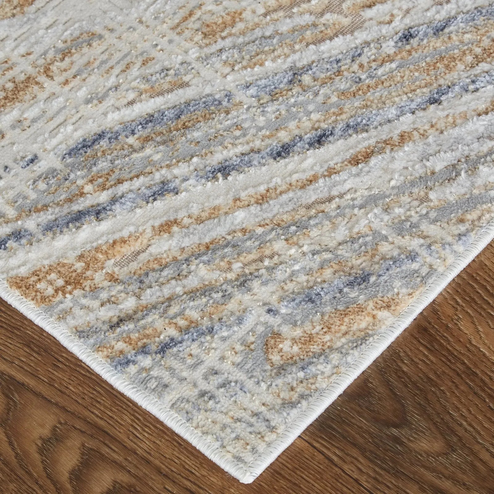 Laina LAI39G6F Tan/Ivory Rug