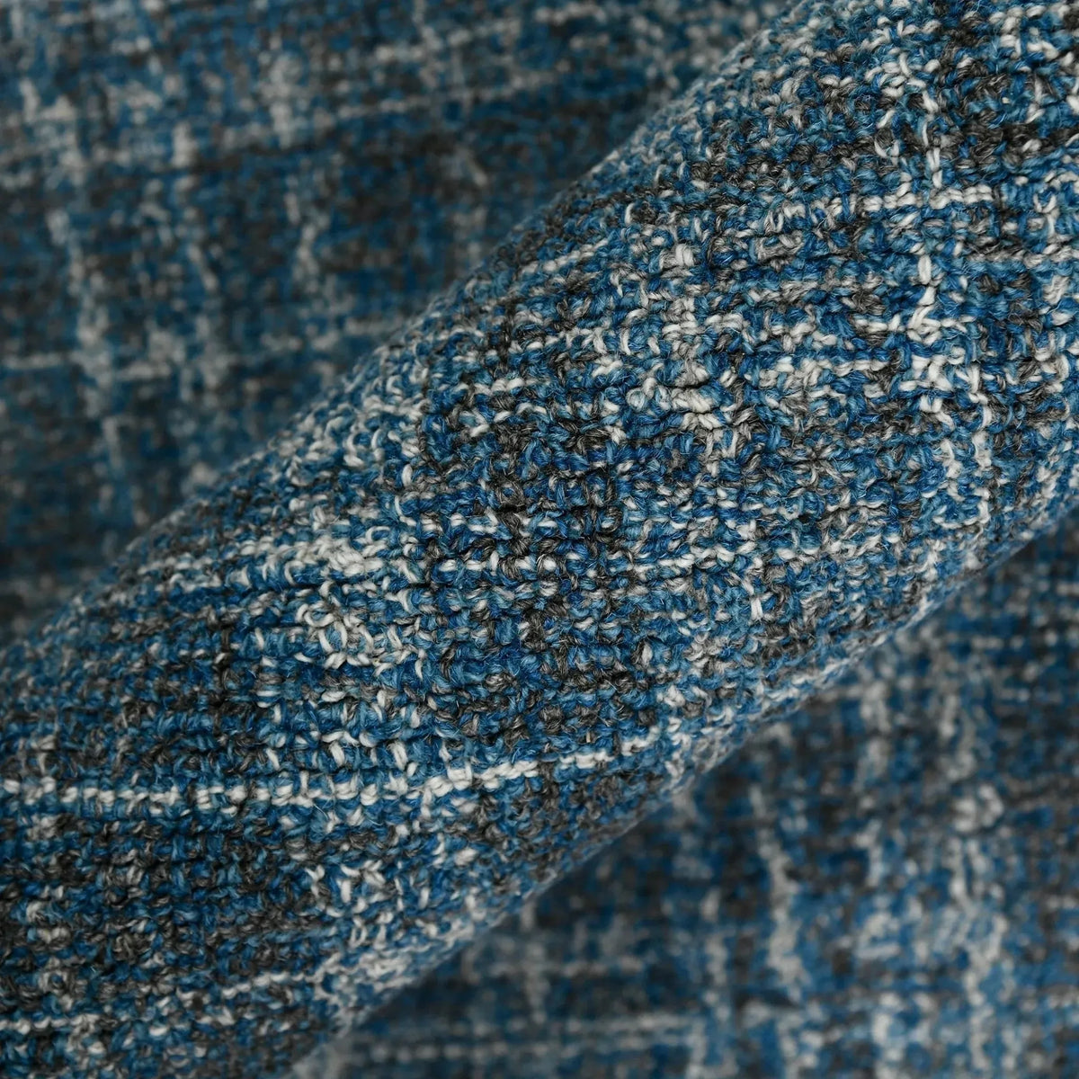 Laurel LAU-2 Turquoise Rug