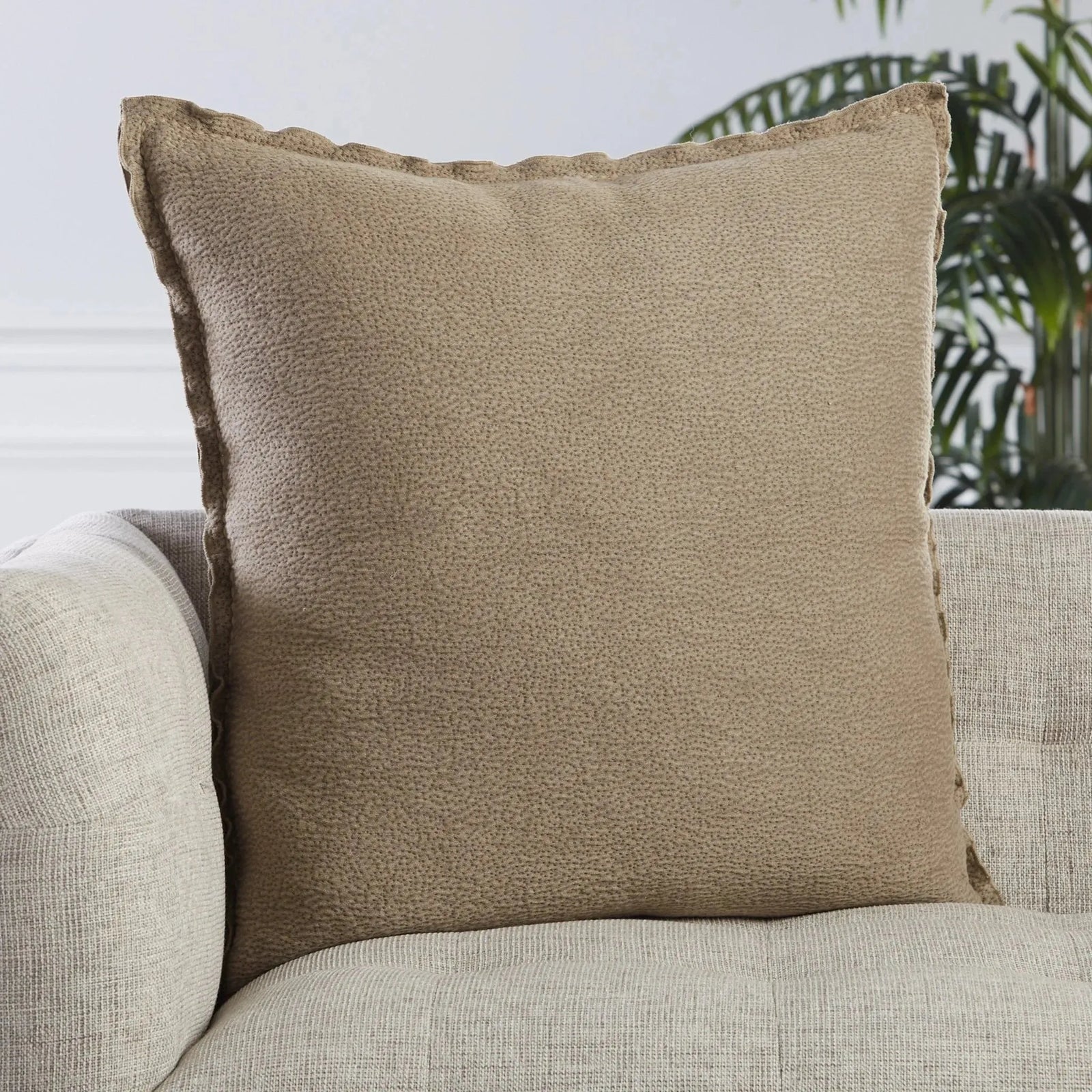 Lexington Lxg08 Warrenton Taupe Pillow