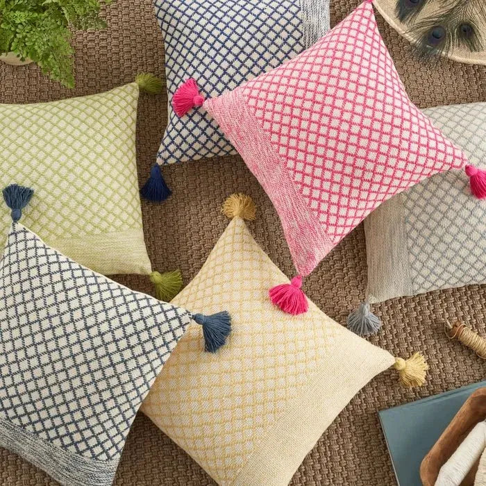 Lifestyle CN623 Light Grey Pillow