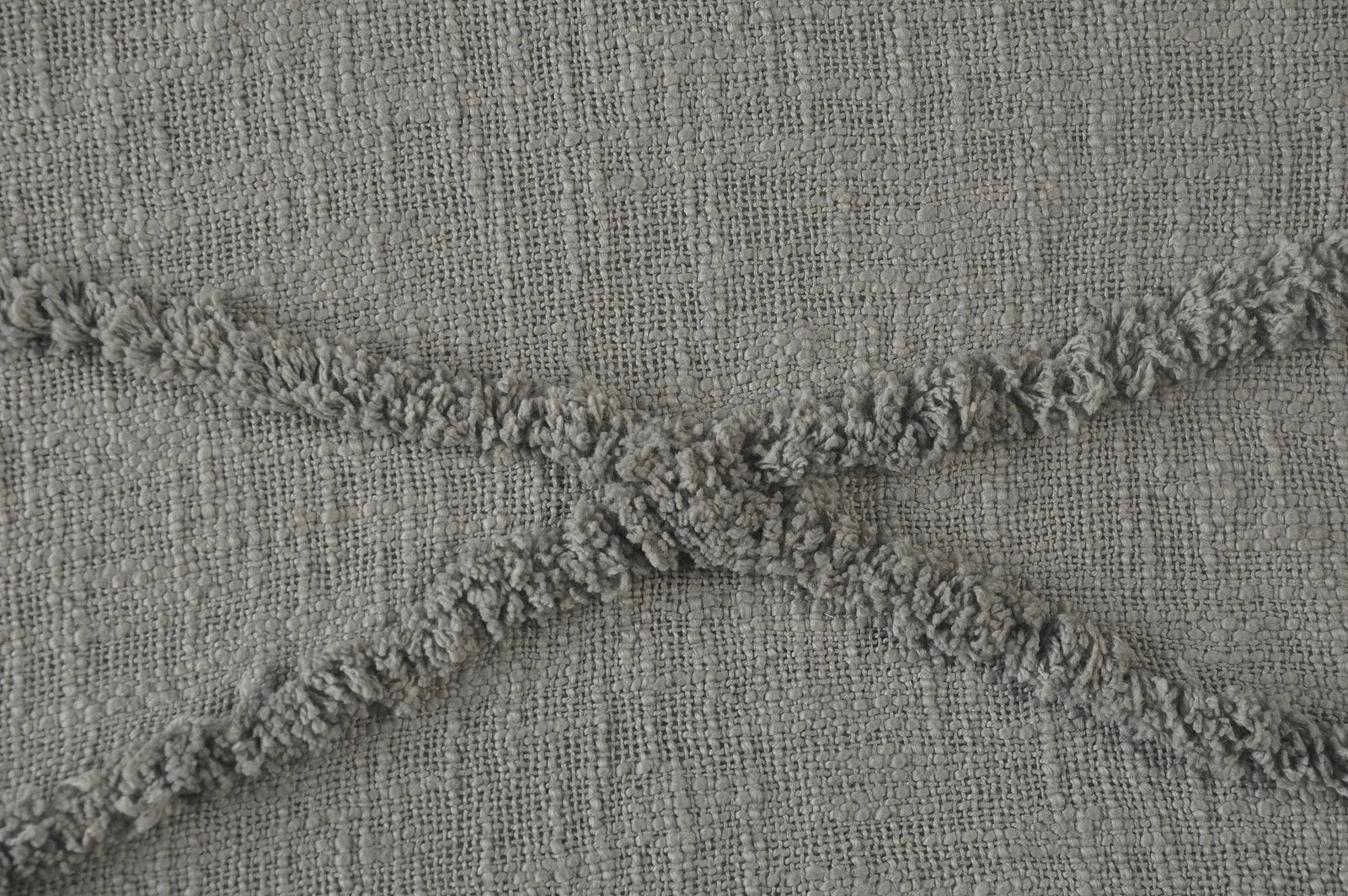 Light Gray Tufted LR80177 Throw Blanket