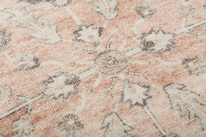 Loloi Lpf0020 Blush/Multi Pouf