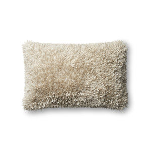 Loloi P0045 White Pillow