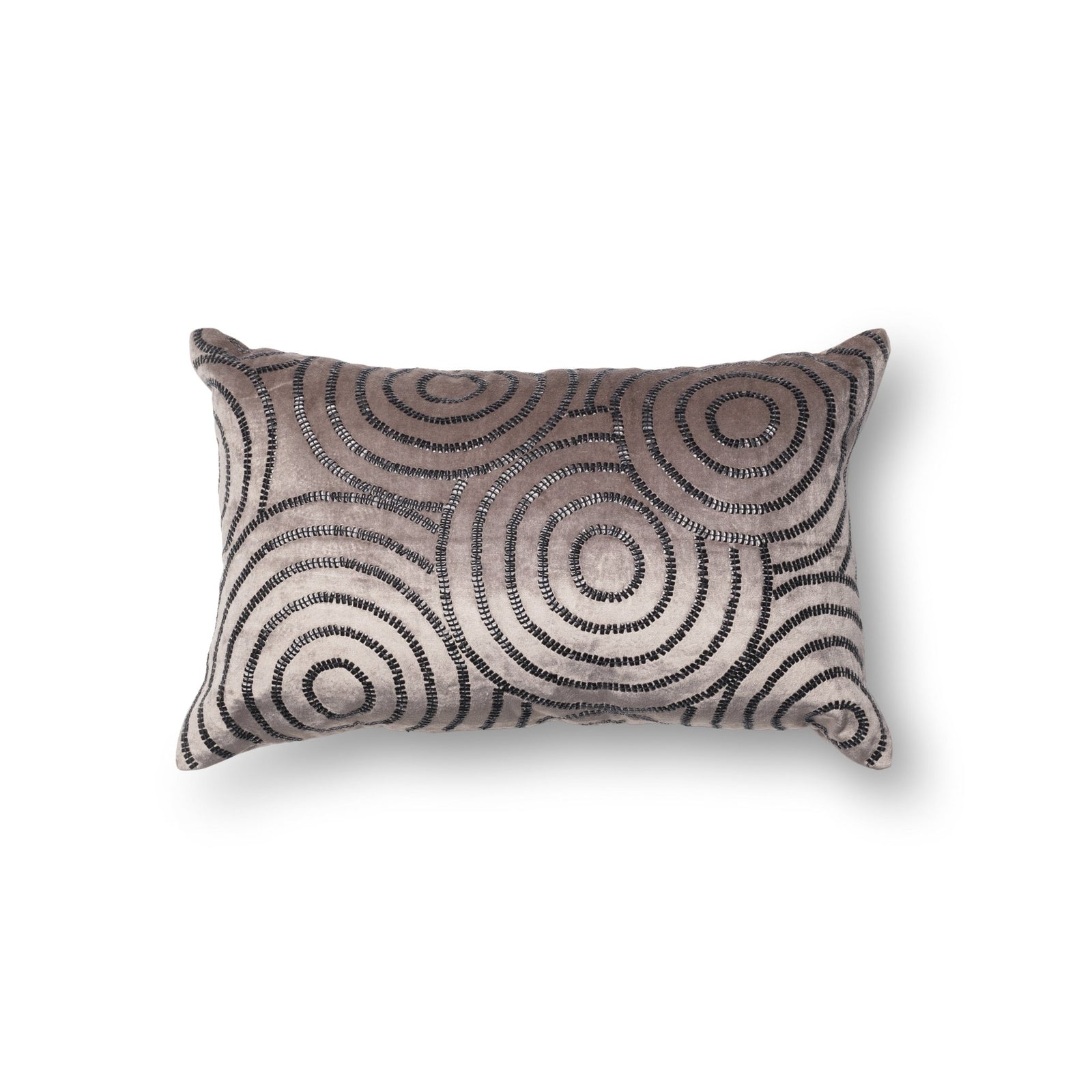 Loloi P0110 Charcoal/Black Pillow