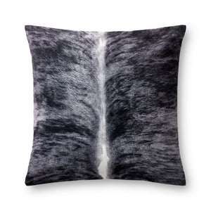 Loloi P0979 Charcoal Pillow