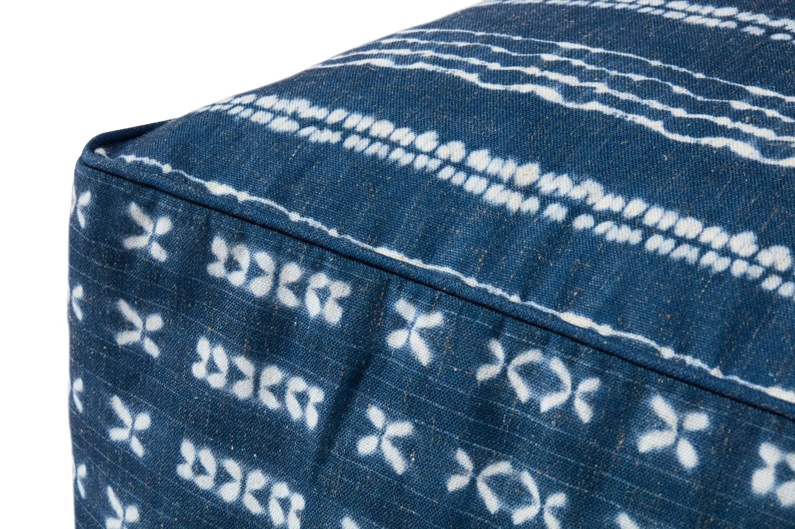 Loloi Pf0007 Indigo/Ivory Pouf