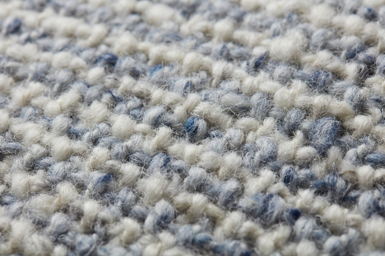 Loloi Pll0033 Ivory/Blue Pillow