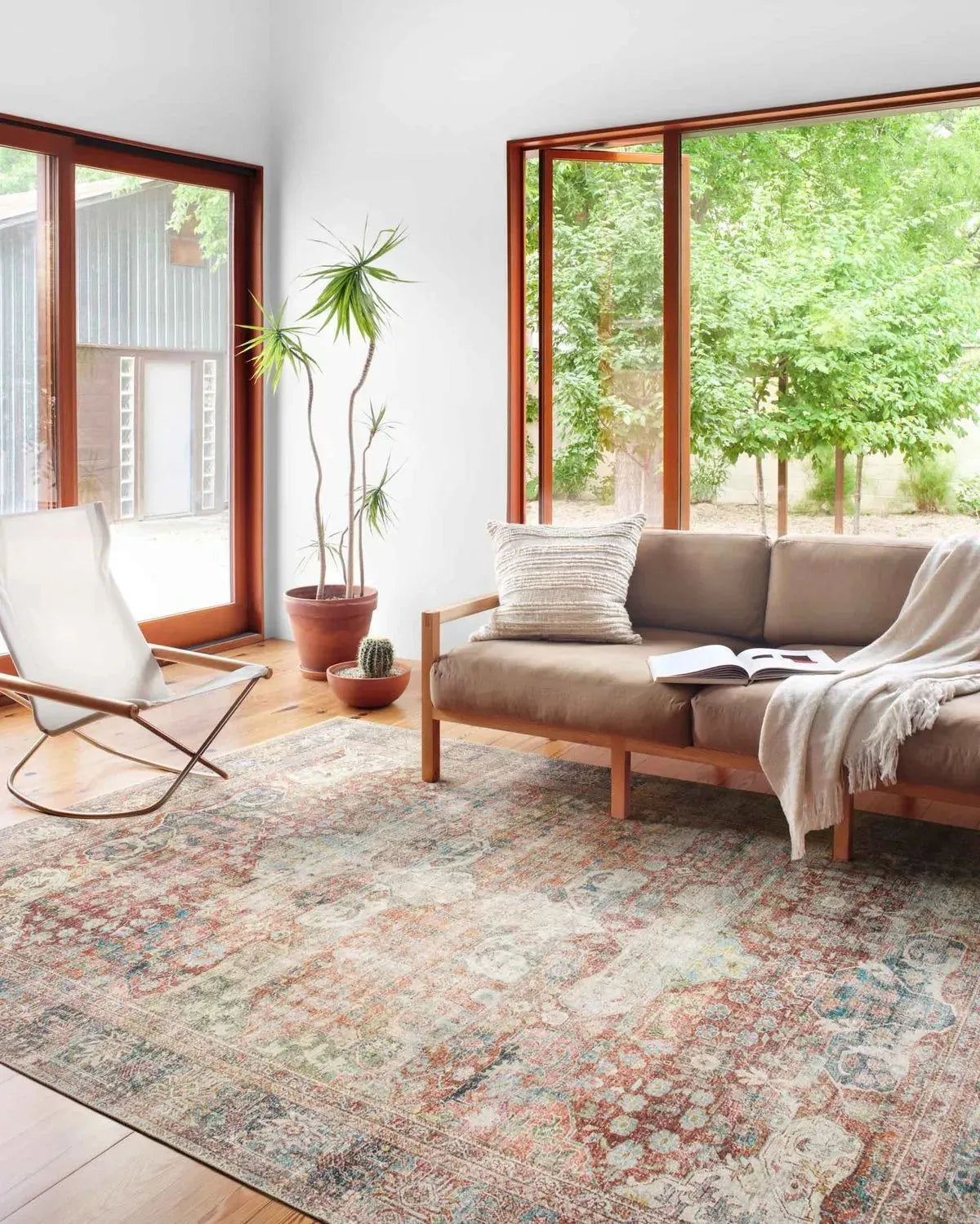 Loren LQ 14 Brick / Multi Rug