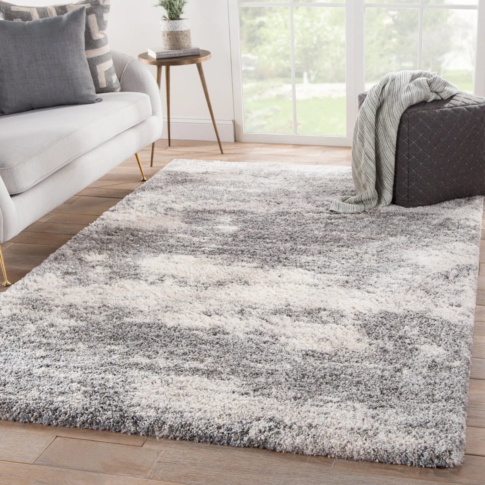 Lyra LYR02 Elodie Gray/Ivory Rug