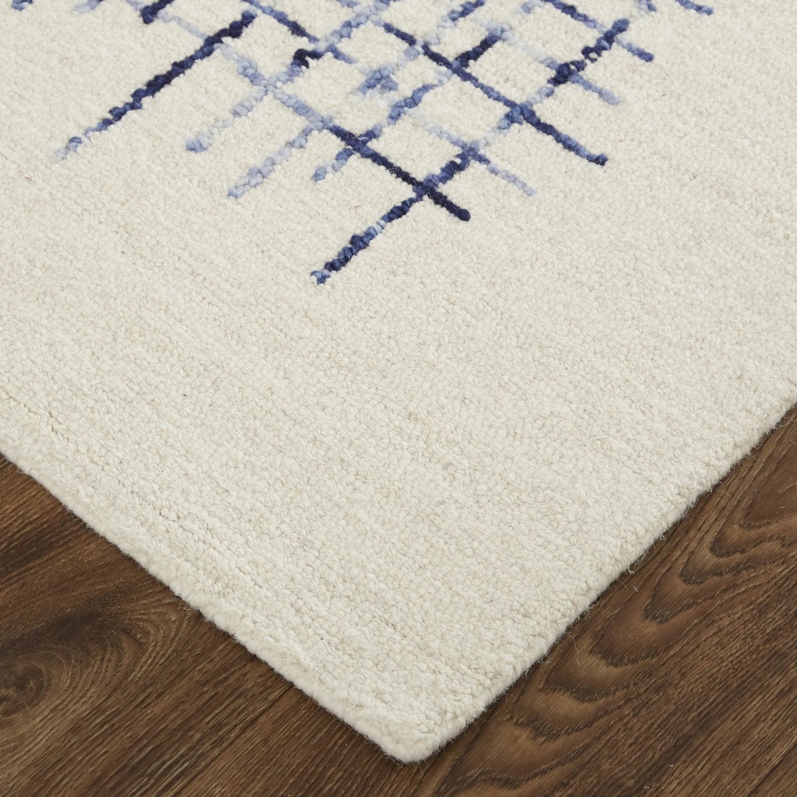 Maddox 8630F Ivory/Blue Rug