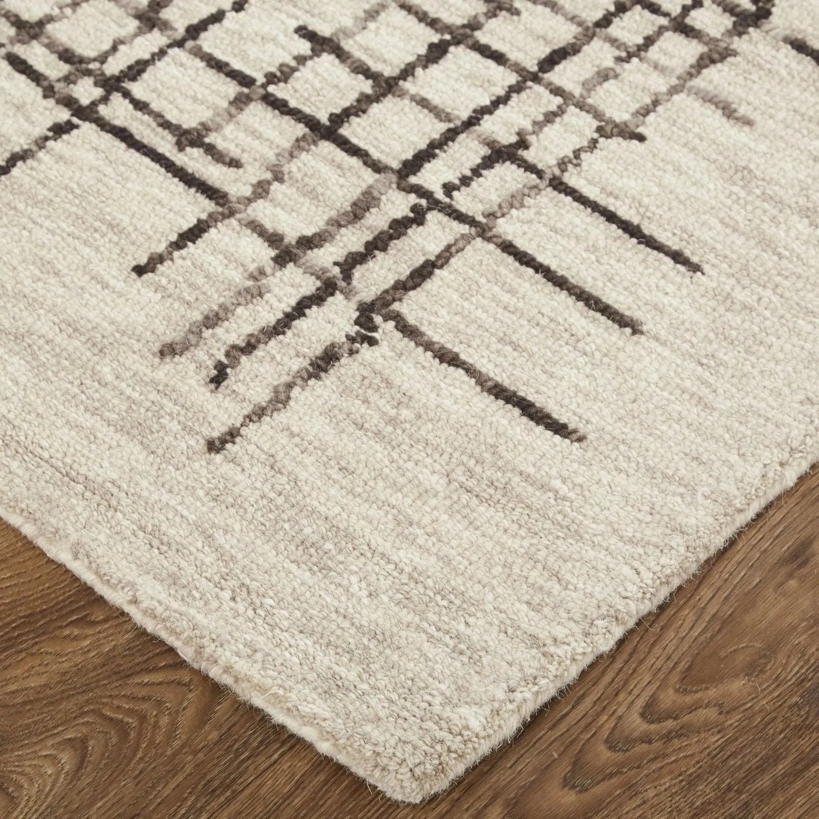 Maddox 8630F Taupe/Brown Rug