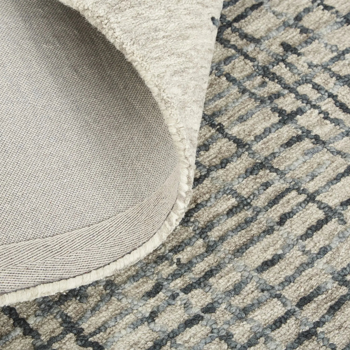 Maddox 8630F Taupe/Gray Rug