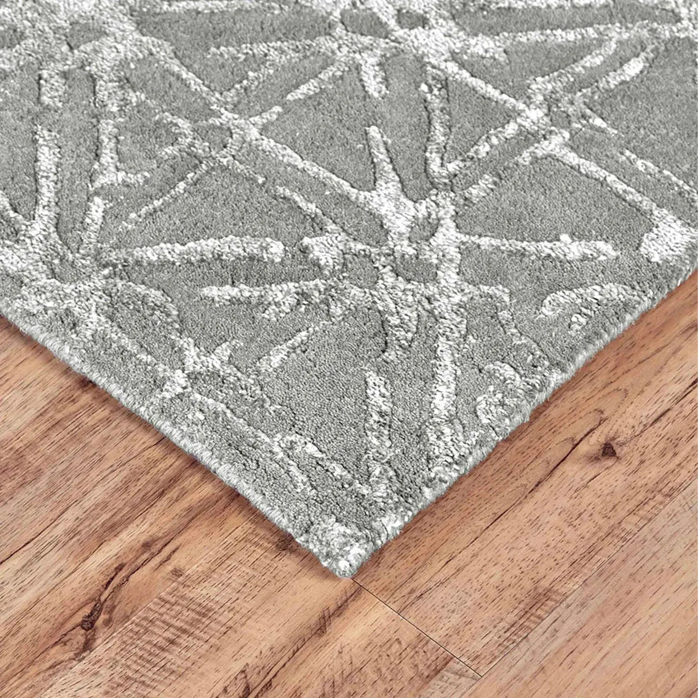 Manoa 8353F Gray Rug