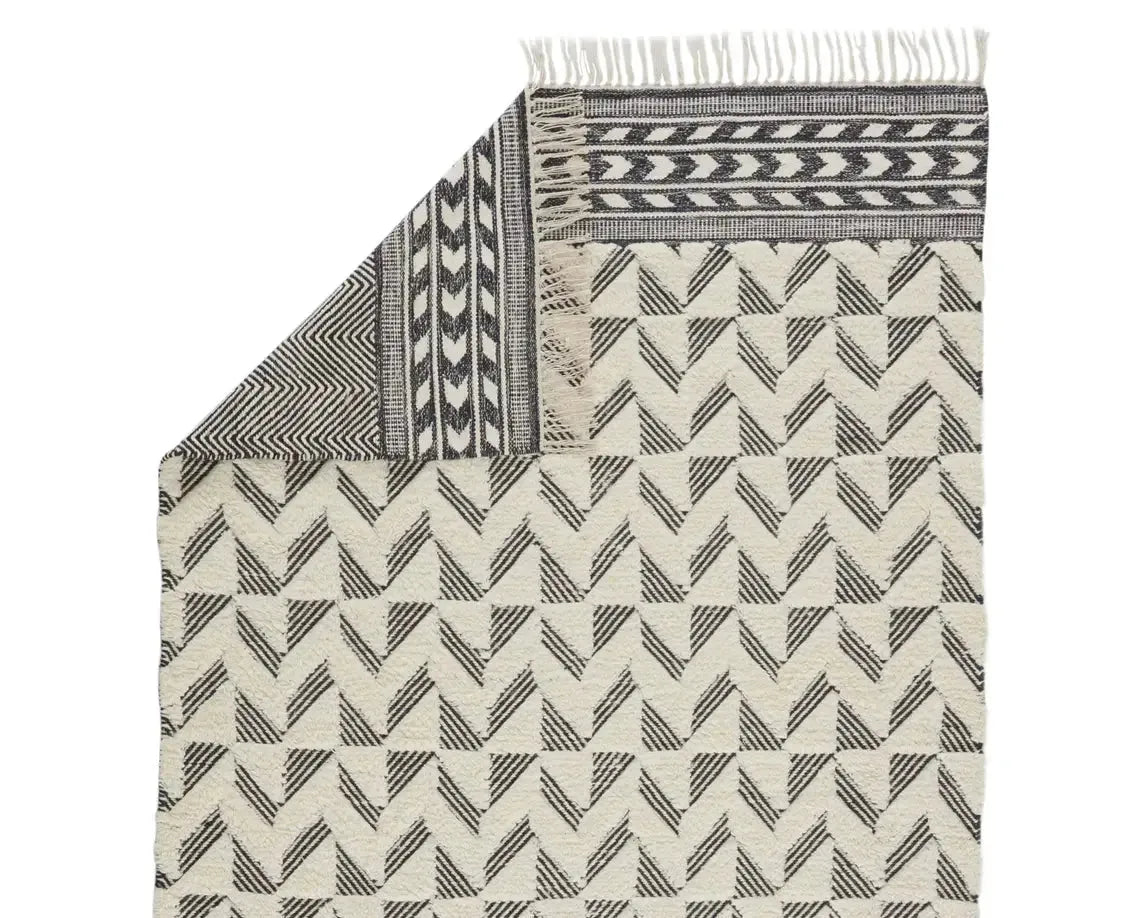 Maracas MCS01 Black/Cream Rug