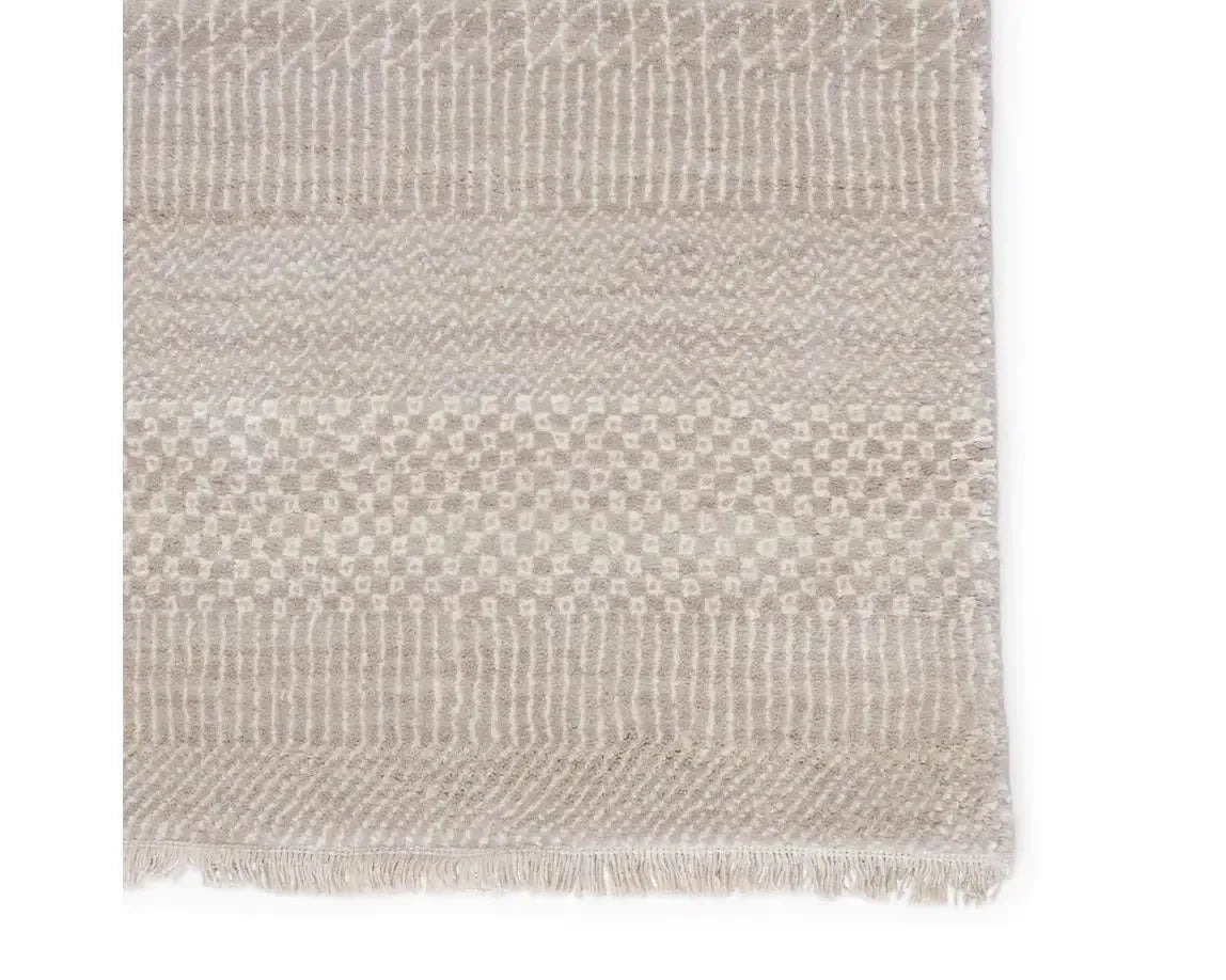 Merritt MER01 Light Grey/Ivory Rug