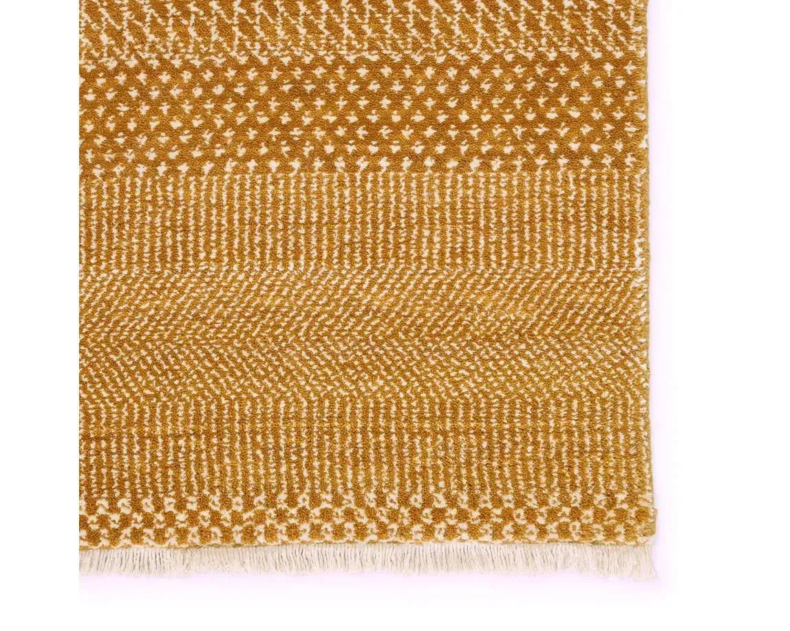 Merritt MER02 Orange/Ivory Rug