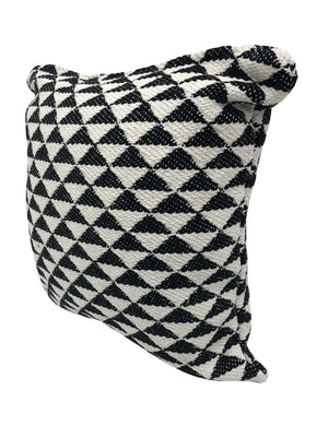 Modern Motif Lr04644 Black/White Pillow