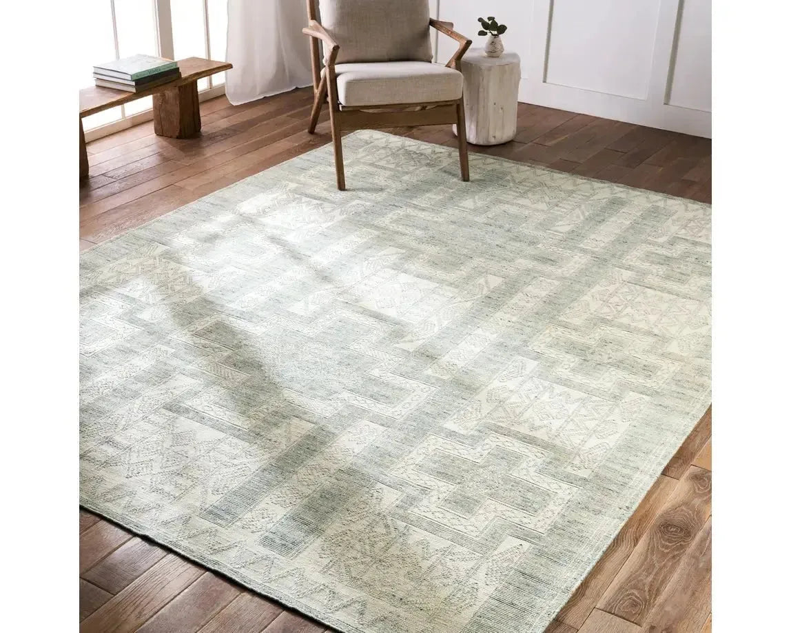 Monarch MNR01 Sky Grey/Ivory Rug